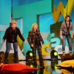 Back to School – Boris Becker und Felix Neureuther beim Spiel „Galgenraten“