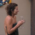 Promi Big Brother Tag 6 – Claudia trinkt die ganze Zeit Alkohol