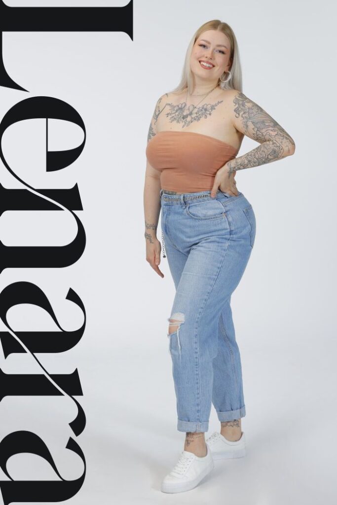GNTM 2022 - Lenara (24) aus Lingen