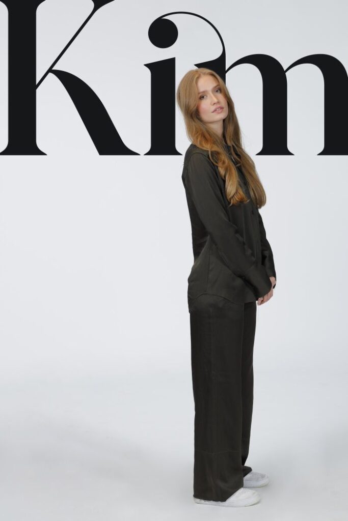GNTM 2022 - Kim (20) aus Rheine